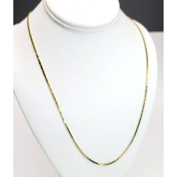 Vintage Gold Tone Necklace + Shape Herringbone Fashion Costume Chain CT9 - Picture 2 of 5